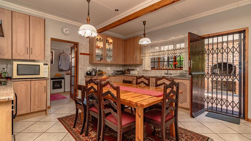 5 Bedroom Property for Sale in Tergniet Western Cape